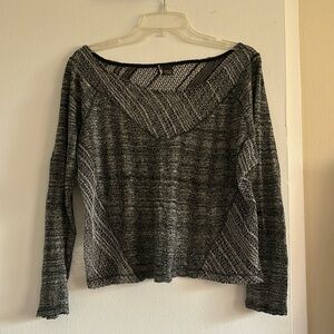 Super cute light weight sweater